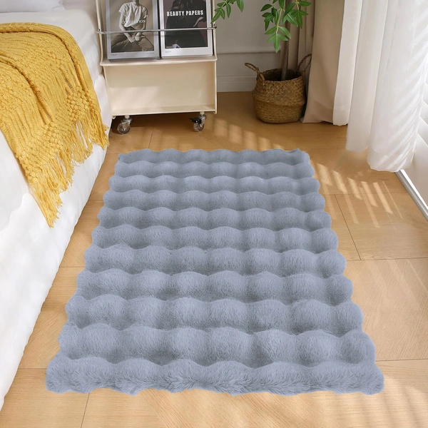 Luxe Home International Luxe Home Bubble Rabbit Fur Carpet Super Soft , Washable, Anti Skid Carpets for Home, Bedroom, Livingroom - ( 4x6 Feet, silver ) - 4x5 Feet, Silver