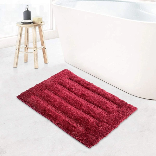 Luxe Home International Bathmat Classic Microfiber 2500 GSM Anti-Skid ( 45x75 cm, Maroon, Pack of 1 ) - 45x75 cm, Maroon