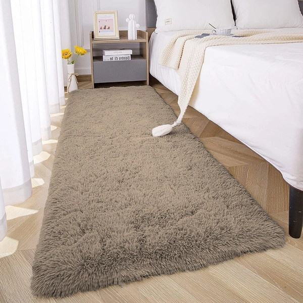 Luxe Home International Floor Runner Marino Fur 2000 GSM Super Soft ( Taupe , 2x5 Ft , Pack of 1 ) - 2x5 Ft, Taupe