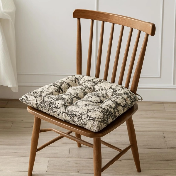 Luxe Home International Polyester Chair Cushion Pad for Office Chair , Soft Cushioned Seat Pad with Ties, Washable & Comfortable Chair Cushion 18X18 Inch, White (Pack of 2) - 45x45 cm, White