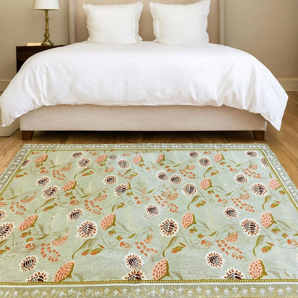 LUXE HOME INTERNATIONAL Polyester Floral Mist Carpet â€“ Super Soft, Washable, Anti Skid Carpet for Bedroom, Living Room, Hallway & Home Decor (3x5 Feet, Multicolor, TPR)