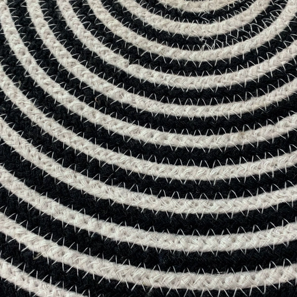 Luxe Home International Set of 2 Braided  Cotton placemats, 15 Inch Round, Best for Dining Table (Black , 38 CM x 38 CM , Pack of 2 ) - Round, Black