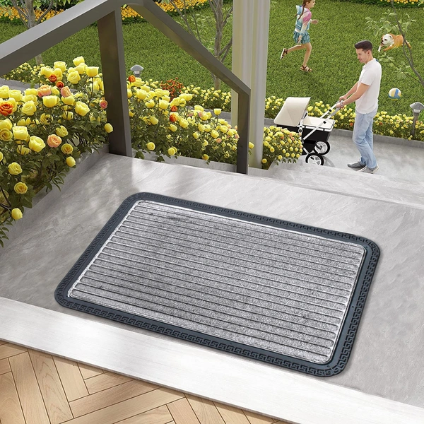 Luxe Home International Rubber Doormats Entrance Foot mate water absorbing Door Mat For Bathroom Floor, Room Mats, Size 40x60 cm, Silver - 40x60 cm, Red