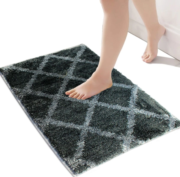 Luxe Home International Tokyo Diamond Bathmat Microfiber Anti Skid Super Soft 1 Pieces ( Grey, 45 Cm x 75 Cm ) - 45x75 cm, Grey