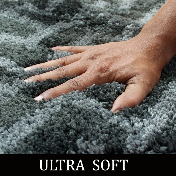 Luxe Home International Tokyo Hermes Bathmat Microfiber Anti Skid Super Soft 1 Pieces ( Grey, 45 Cm x 75 Cm ) - 45x75 cm, Grey