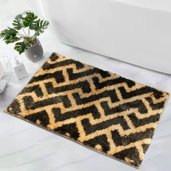 Luxe Home International Tokyo Hermes Bathmat Microfiber Anti Skid Super Soft 1 Pieces ( Chocolate, 45 Cm x 75 Cm ) - 45x75 cm, Chocolate