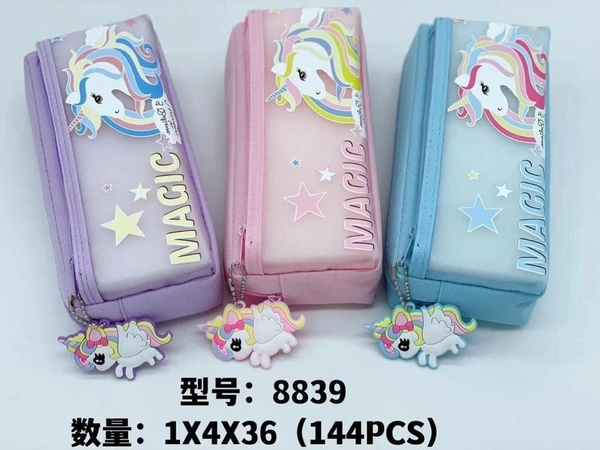 8839 Pouch