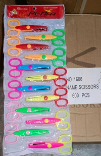 Designer Scissors Penhua (12pc Chart)