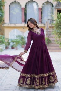 DSS 5643  *PREMIUM DESIGNER READYMADE GEORGETTE  GOWN-DUPATTA 
 - Purple, 2XL-44