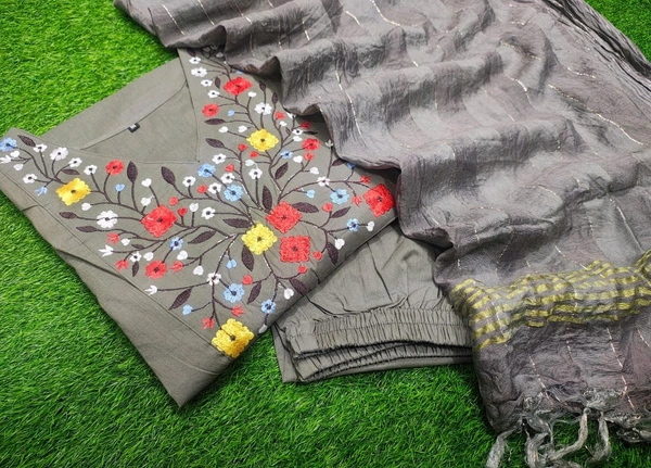 LCJ 5649 *NEW Very Beautiful 3ps Set 
cotton fabric Anarkali kurti pant and dupatta. - XL-42
