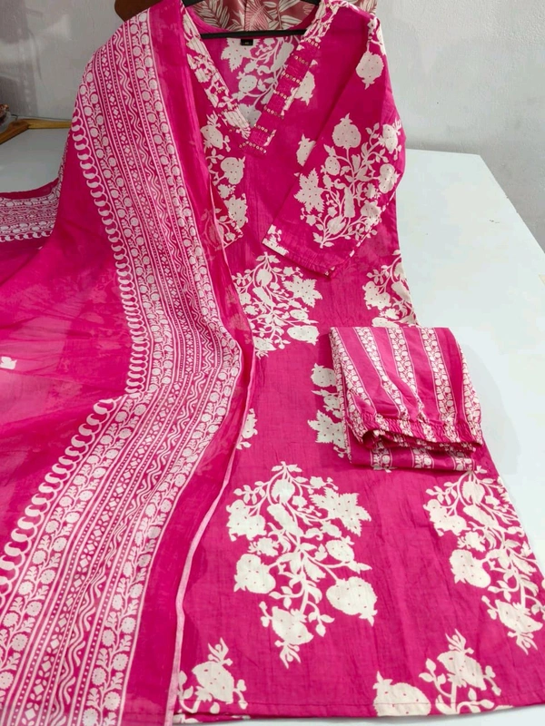 LCJ 5659 New Heavy Cotton Kurta Pant Dupatta  Sequence Work 
 - pink, XL-42