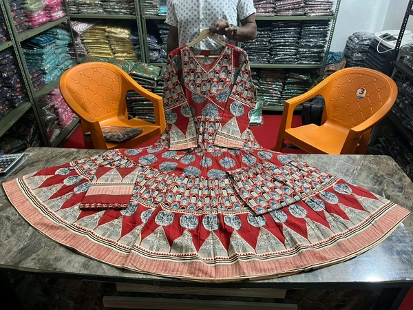 LCW 5681 *New lounch Cotton Print Flair Anarkali Suit  With Handwork  - Maroon, 3XL-46