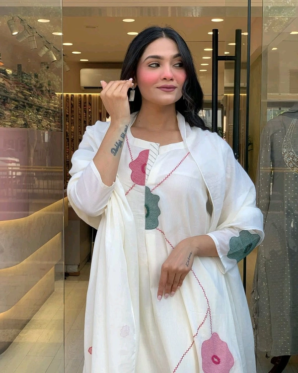 LCW 5699 *New Lonching  Beautiful Heavy qualit cotton  Top pant with Heavy  Embroidery  Work With Malmal Dupatta   - M-38