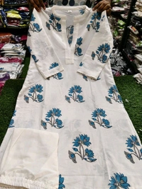 LCW 5703 *New  Floral Fine Pure cotton kurti pant set
Very Classy Designe Look

 - L-40