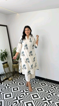 LCW 5703 *New  Floral Fine Pure cotton kurti pant set
Very Classy Designe Look

 - XL-42