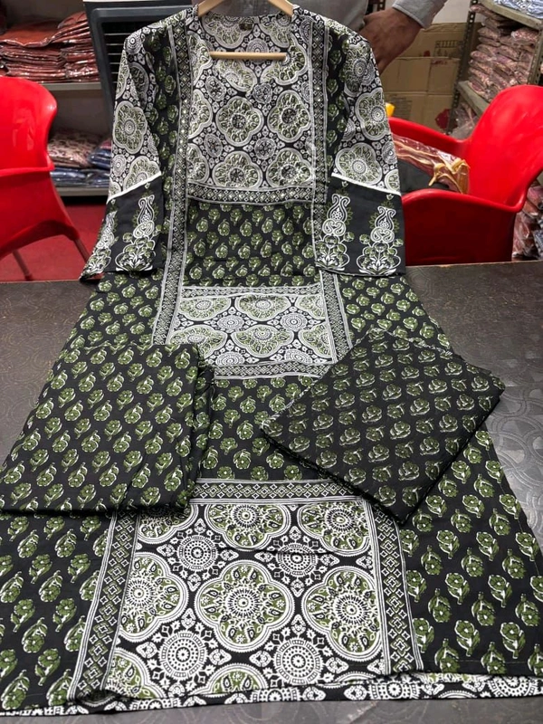 LCW 5709 *New beautiful Kurta Pant With  print dupatta sets Traditional wear Work Hand mirror work - Dark green, L