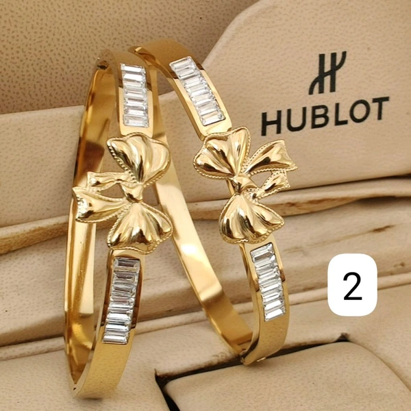 VMC Beautifully Premium Quality 2 Pcs  *Anti-Tarnish* Openable Braslet.. - 2, 2×4