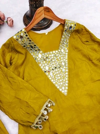 5807 One More Super Hit Launch – Gold Crushed Co-Ord Set With Real Mirror Work 