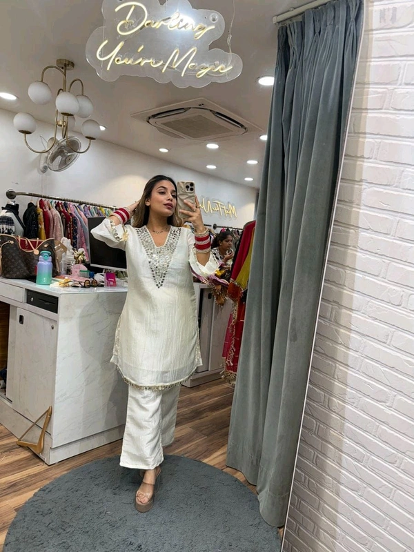 DSS 5807 One More Super Hit Launch – Gold Crushed Co-Ord Set With Real Mirror Work  - White, L-40