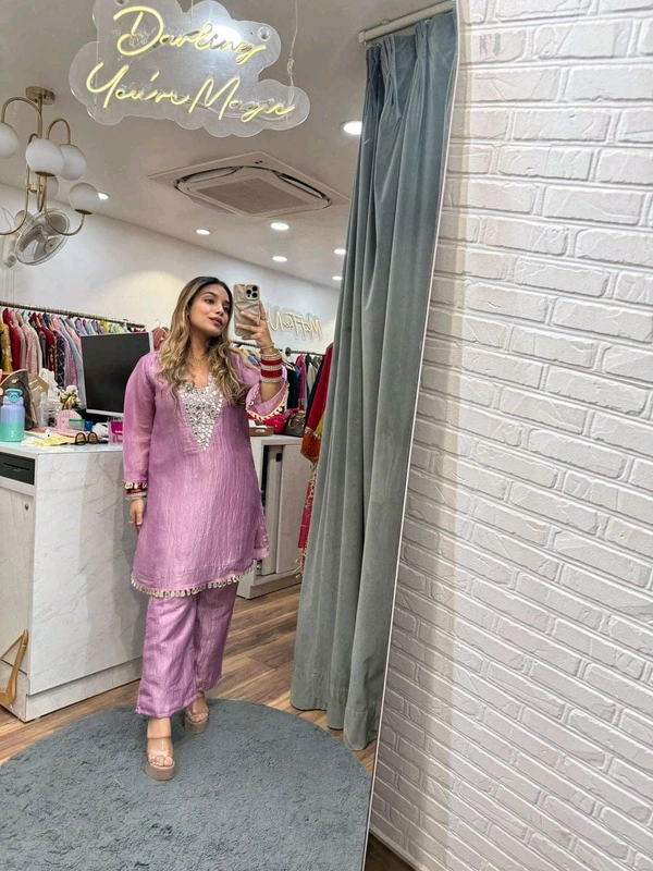 DSS 5807 One More Super Hit Launch – Gold Crushed Co-Ord Set With Real Mirror Work  - pink, 2XL-44