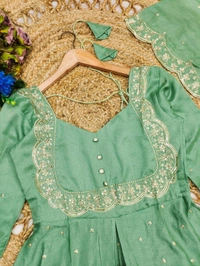 DSS 5808 very Beautiful  Vichitra Silk Embroidery Finely Crafted Thread Art Work Dress  - pista Green, 2XL-44