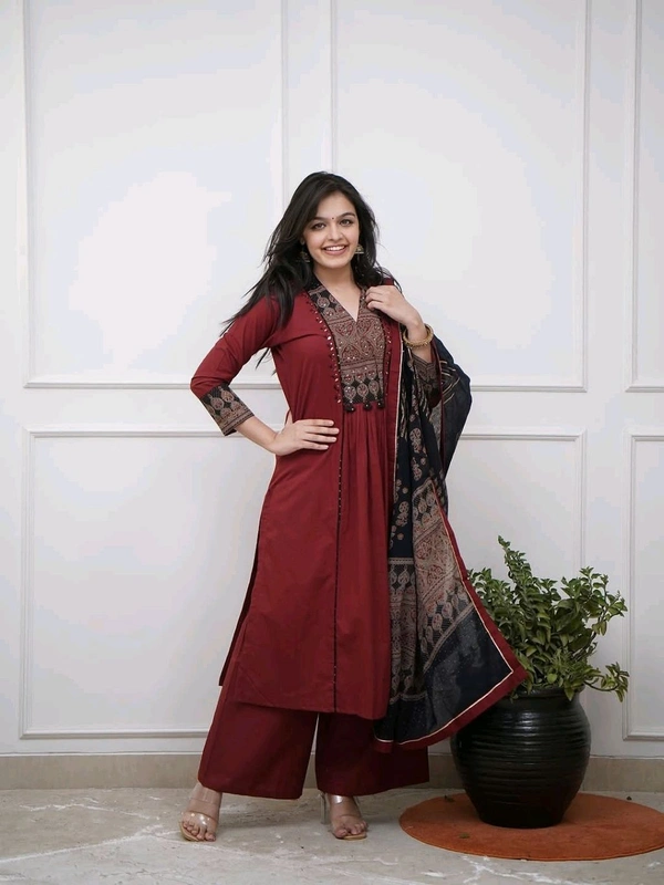 SF5  5814 Beautiful  A-line  kurti with hand mirror work.
Cotton straight plazo set  With Dupatta  - Maroon, XL-42