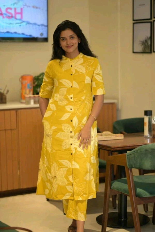 SF5  5826 NEW LOOK  COTTON  CORD SET PERFECT COTTON A LINE KURTI   NECK STYLE WITH ONE SIDE POCKET - XL-42
