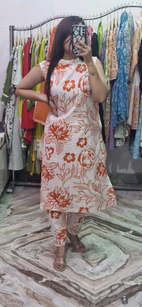 SF5 5830 *New Premium Floral Fine cotton kurti Pant set in side sleeve attached With Side Pocket  - 2XL-44