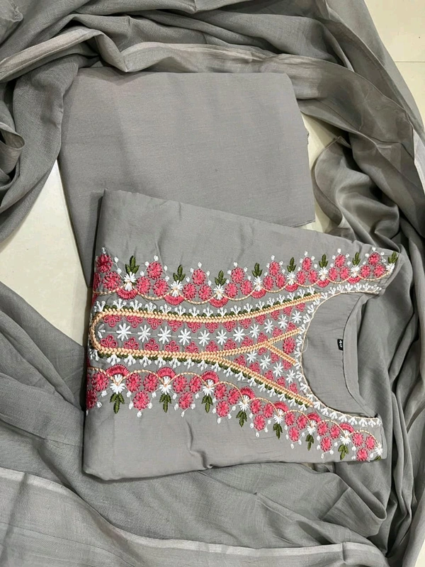 LCW 5835 New launch Pure Cotton Kurti Pant And Malmal Dupatta Set With Colourful Embroidery Work  - Gray, 2XL-4