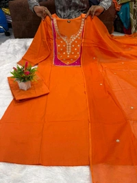LCW 5837 *NEW ARRIVALS  EMBROIDERY SET HEAVY PURE COTTON KURTI PANT AND DUPATTA SET  - XL-42