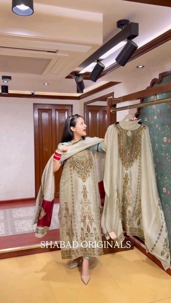 DSS 5840 NEW PREMIUM RUSSIAN SILK KURTI PANT AND DUPATTA SET WITH HAND WORK  - White, XL-42
