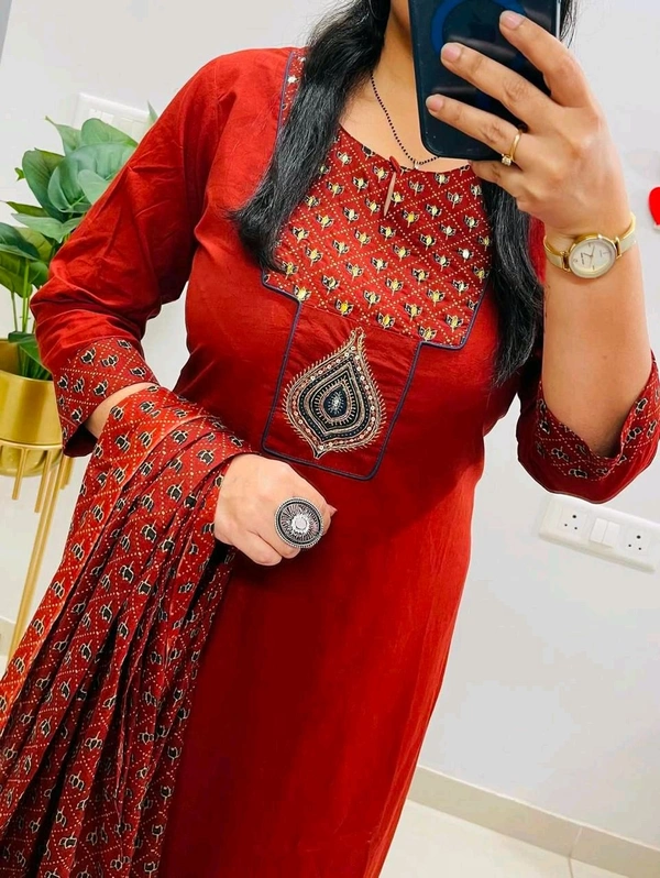 SF5 5846 New Style: cotton printed straight Kurta with Cotton Pant  & Malmal Dupatta Work:  hand work - Red, M-38