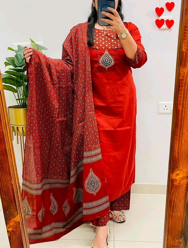 SF5 5846 New Style: cotton printed straight Kurta with Cotton Pant  & Malmal Dupatta Work:  hand work - Red, L-40