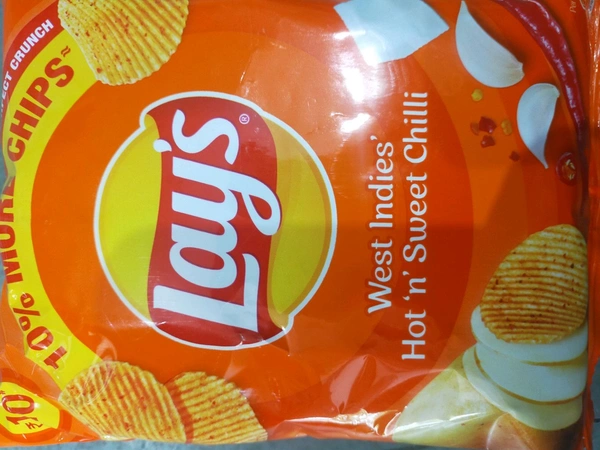 Lays Wast indias Hot n sweet chilli