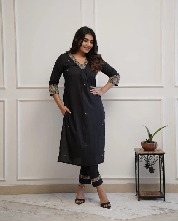 KDJ 437 Designer Kurti Set - M-38