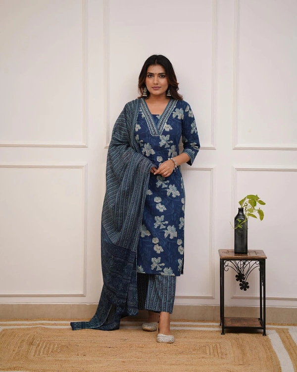KDJ Straight Kurta Set  - Navy Blue, M-38