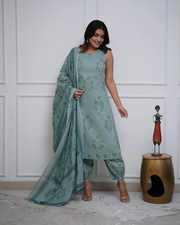 KDJ 5001 BEAUTIFUL KURTI SET WITH PANT DUPATTA  - 2XL-44