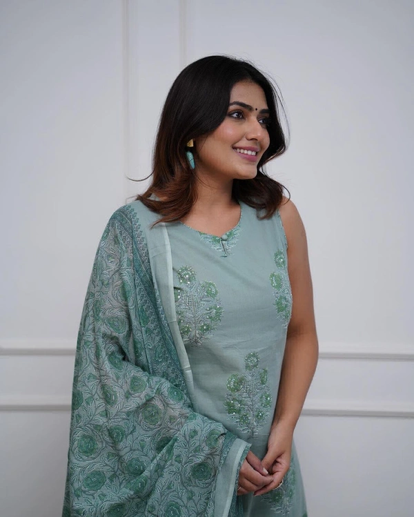 KDJ 5001 BEAUTIFUL KURTI SET WITH PANT DUPATTA  - 2XL-44