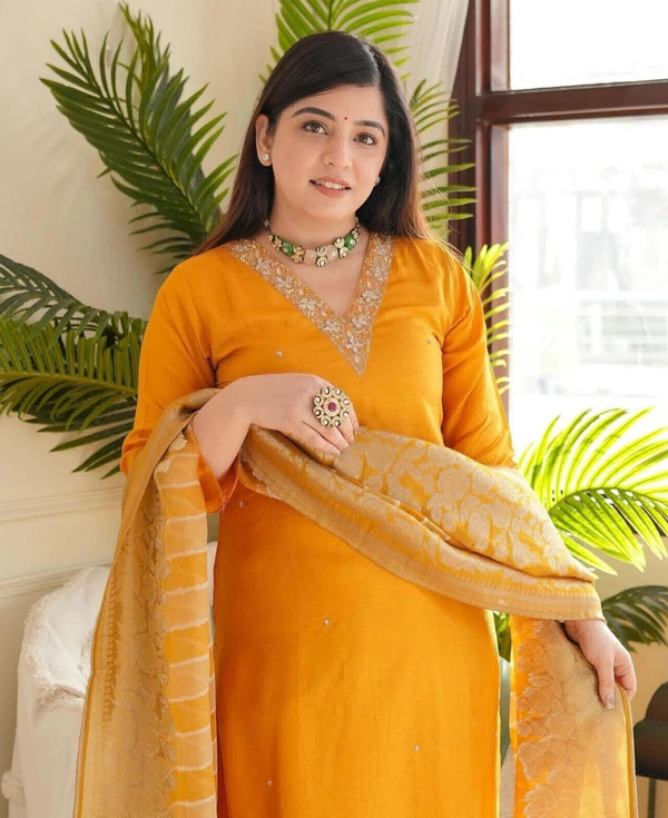 KDJ REYON STRAIGHT KURTI WITH PANT DUPATTA  - Red, 46-3XL