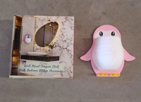 Penguin Wall Mount  - 1pcs