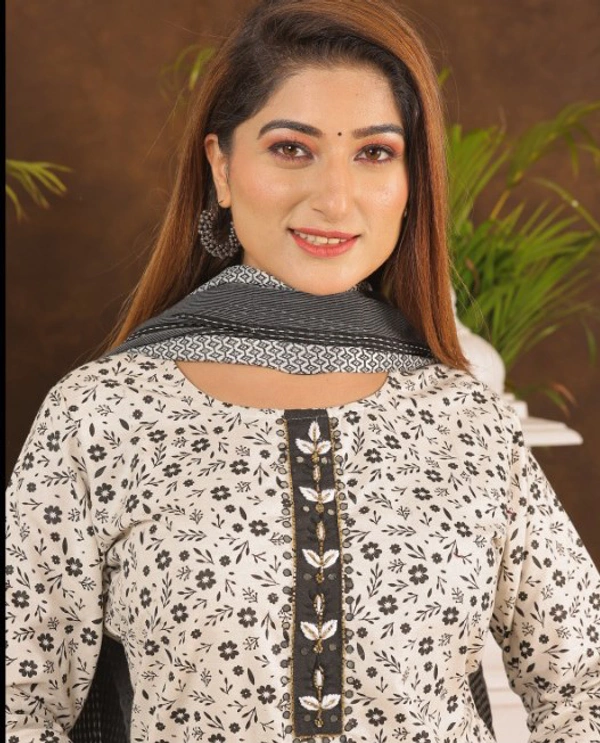 KDJ 2903 Beautiful Cotton Kurti Set  - L-40