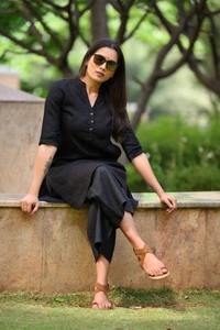 KDJ 5043 Beautiful Kurti With Pant  - Black, 38