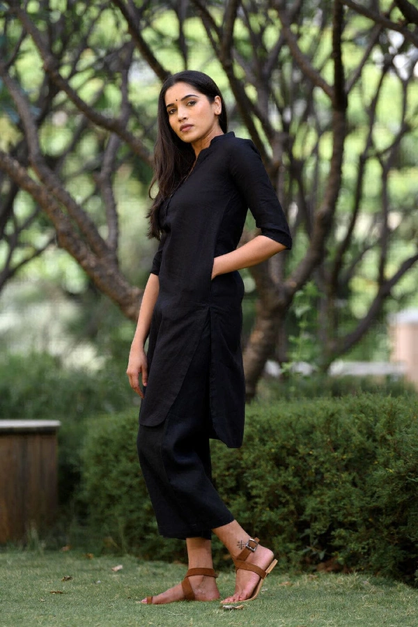 KDJ 5043 Beautiful Kurti With Pant  - Black, 40