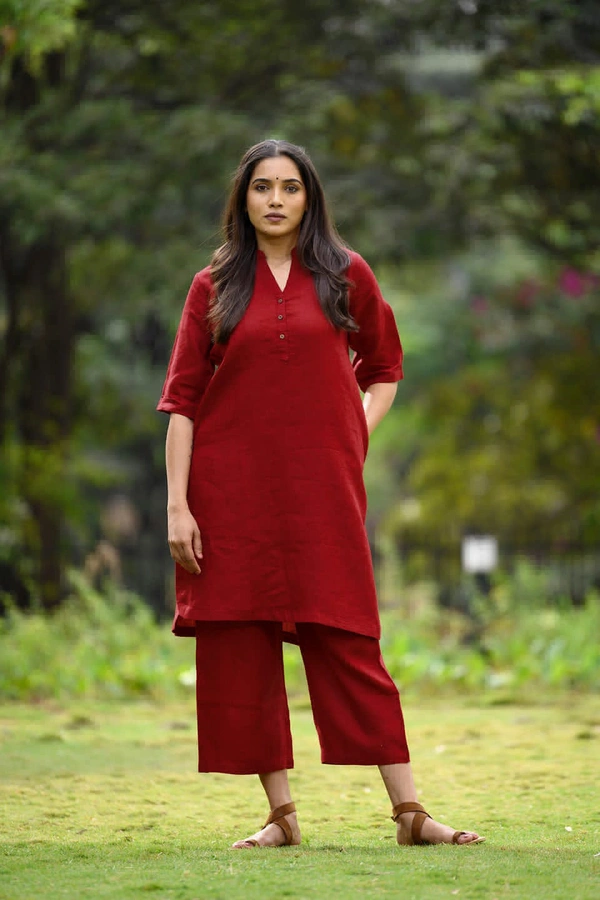 KDJ 5043 Beautiful Kurti With Pant  - Maroon, 44