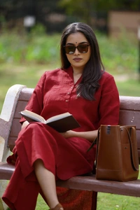 KDJ 5043 Beautiful Kurti With Pant  - Maroon, 44