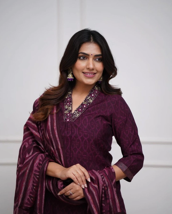 KDJ 5046 Beautiful Kurti Dress - L-40