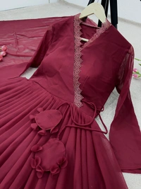 VRE Beautiful Floral Kurti Set  - M-38