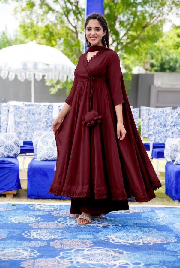 VRE Beautiful Floral Kurti Set  - L-40