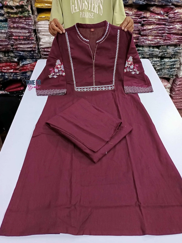 KDJ 5257 Beautiful Kurti Set  - Maroon, L-40