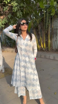 KDJ 5280 Beautiful Dress  - 2XL-44